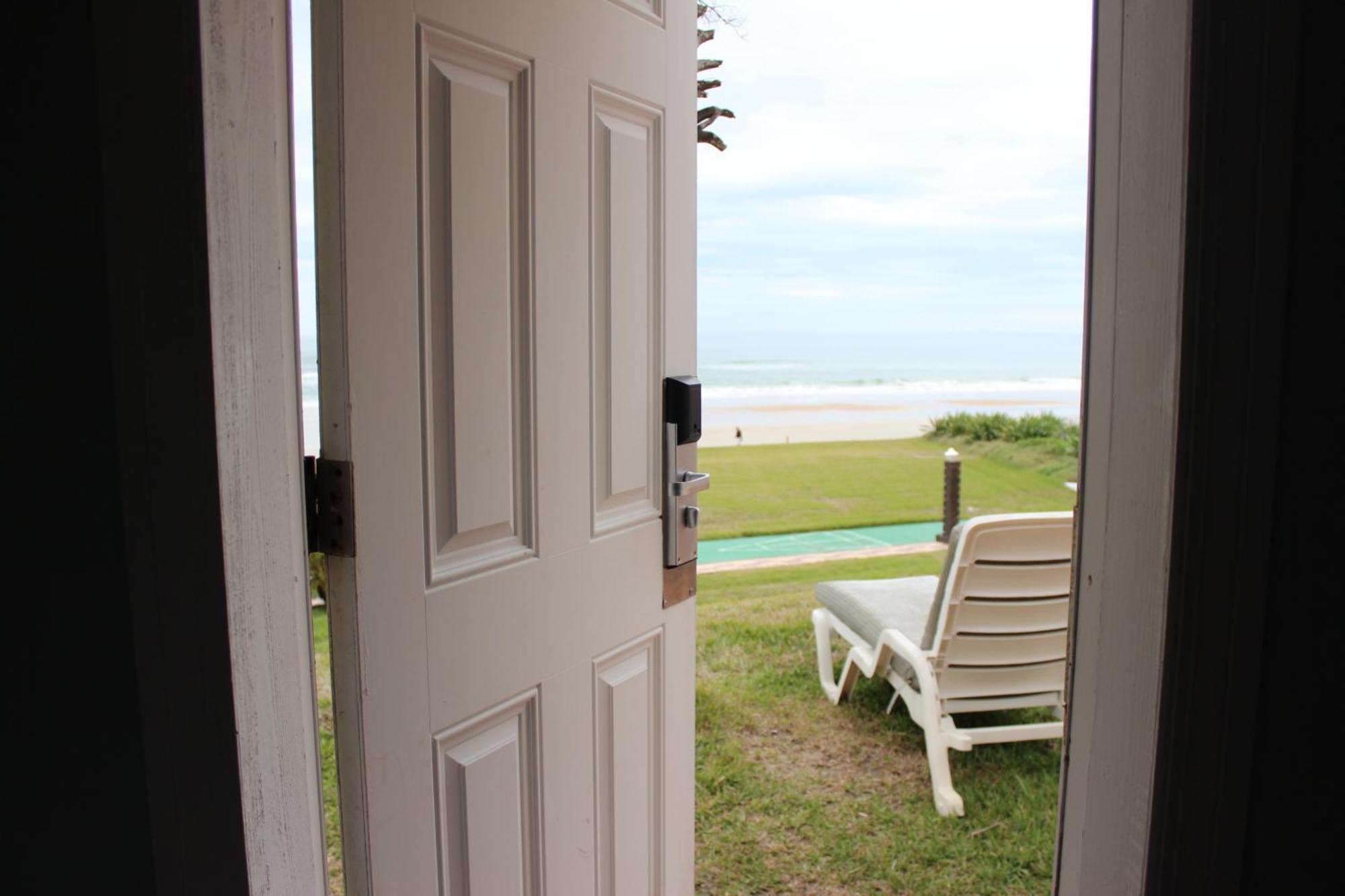 Shoreline Suites & Cabana Cottages - Beachfront Παραλία Ντειτόνα Δωμάτιο φωτογραφία
