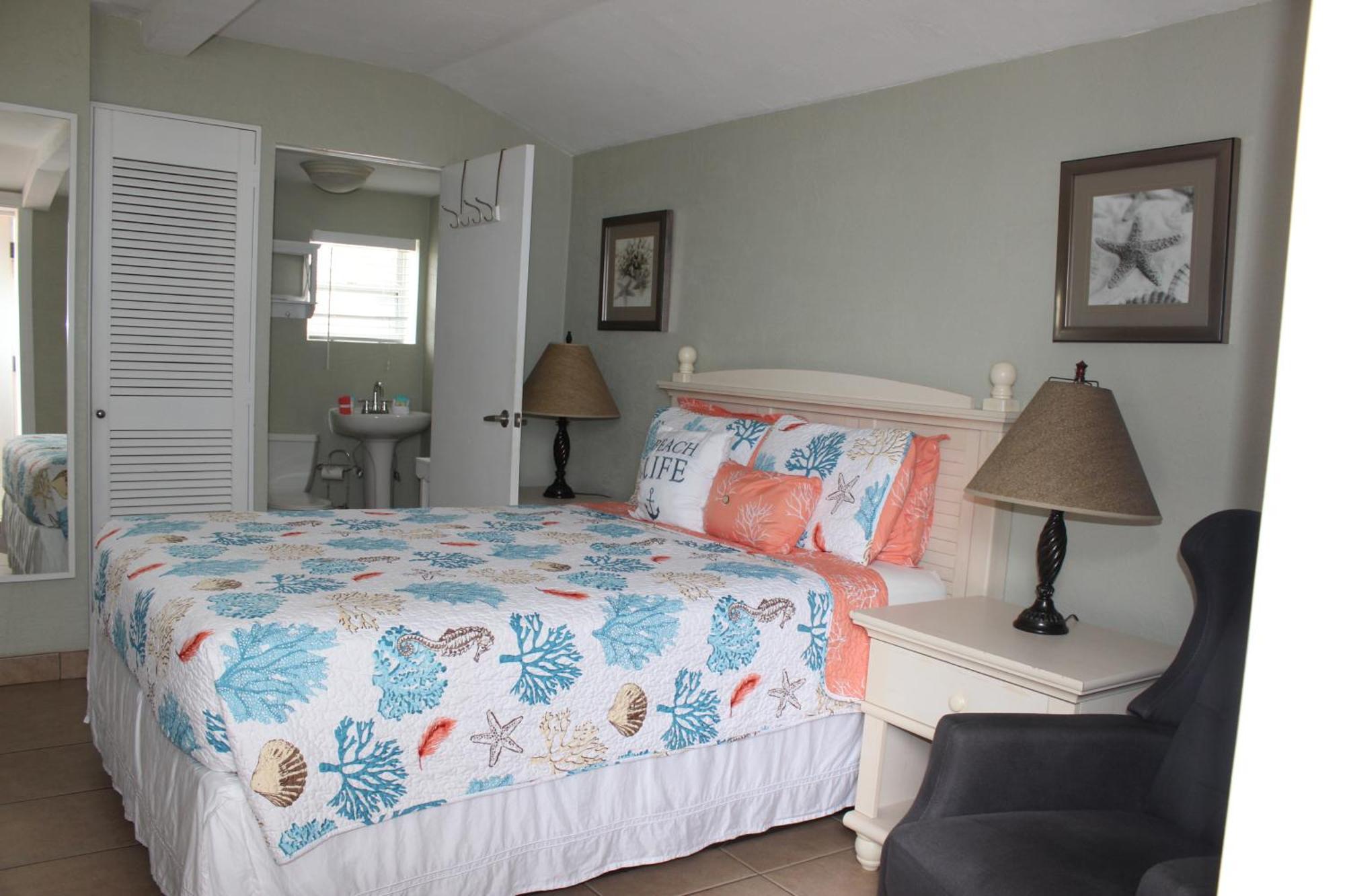 Shoreline Suites & Cabana Cottages - Beachfront Παραλία Ντειτόνα Δωμάτιο φωτογραφία