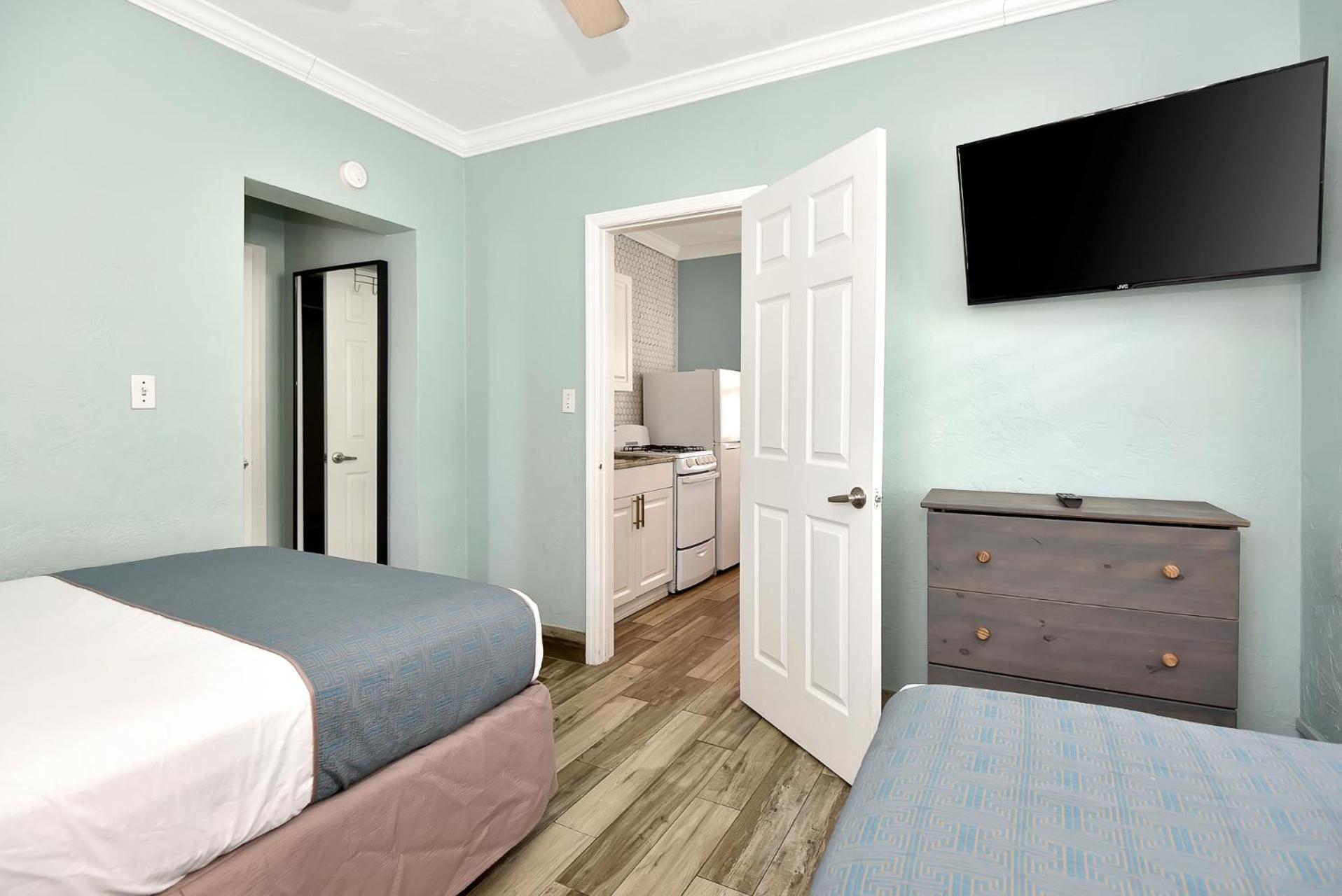 Shoreline Suites & Cabana Cottages - Beachfront Παραλία Ντειτόνα Εξωτερικό φωτογραφία